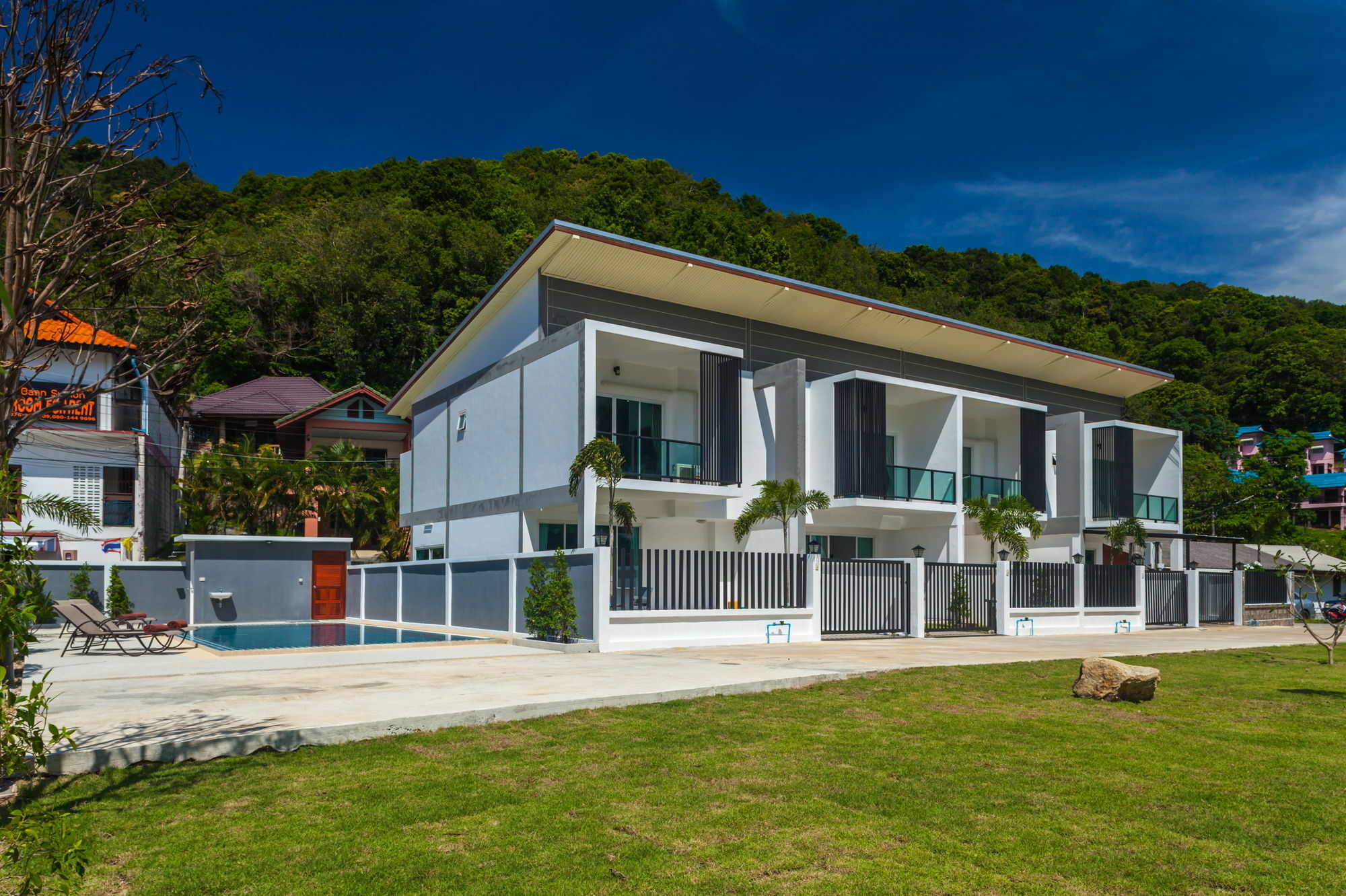 Kata Hill View Villas By Kata Sea View Villas Exterior photo